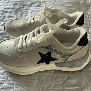 Vintage Havana Sneakers